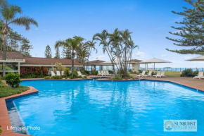 Beachside Beauty at Sapphire Beach, Coffs Harbour